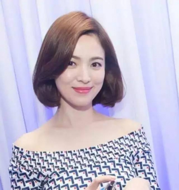 微胖的人穿什么衣服好看