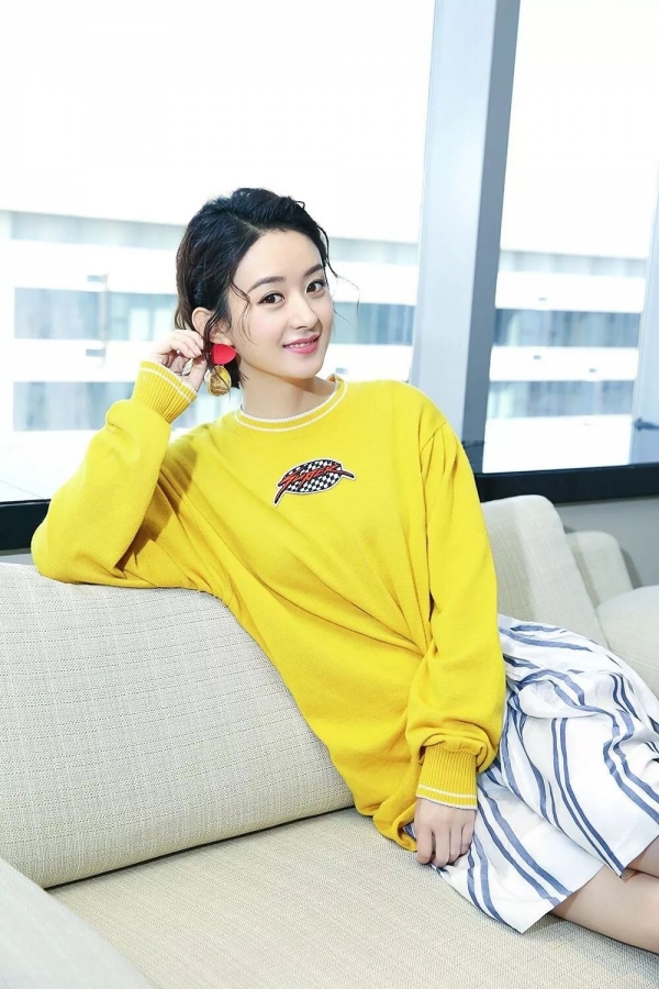 卫衣搭什么裙子好看