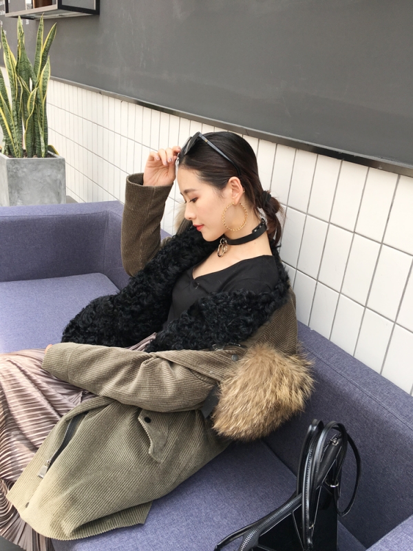 派克服内里什么色好看 派克服什么颜色毛毛好