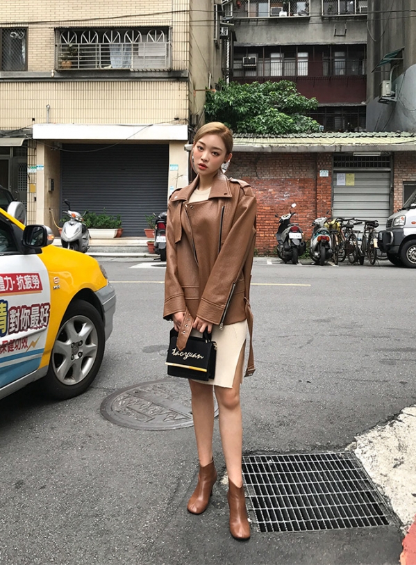 冬天穿裙子配什么鞋子 冬天穿裙子配什么鞋好看