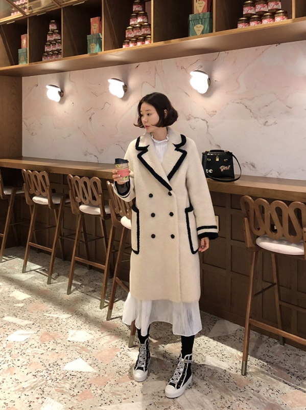 双排扣大衣女 双排扣大衣搭配