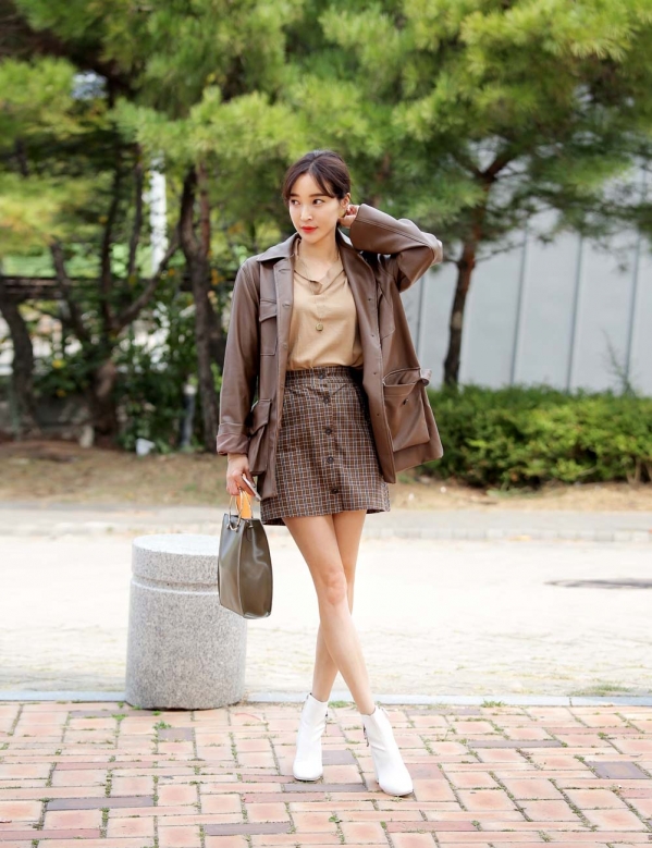 宽松皮衣的搭配图片女 宽松皮衣怎么搭配