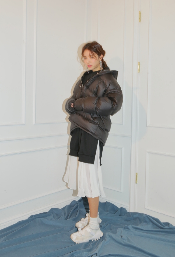 黑色面包服配什么鞋子