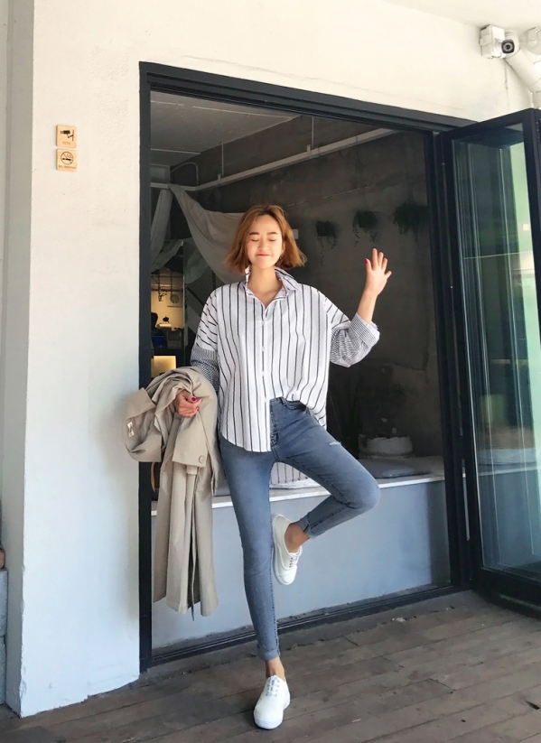 宽松衬衣怎么穿好看 宽松衬衫怎么搭配图片