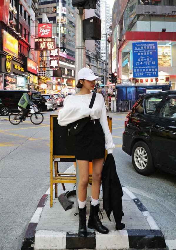 黑色短裙配什么上衣 黑色短裙美女