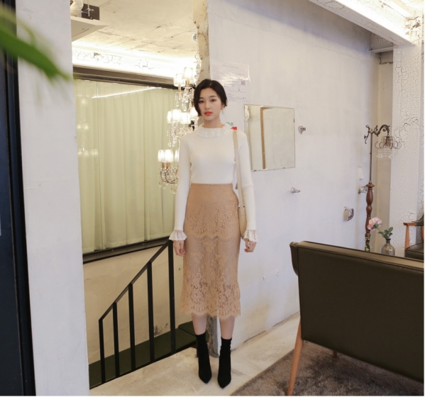 蕾丝裙搭配什么鞋子好看 蕾丝半裙配什么鞋子