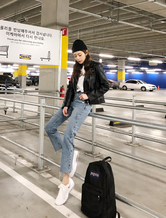 小白鞋为什么会发黄 小白鞋发黄是什么原因