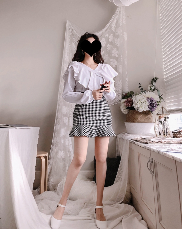 格子裙搭配什么上衣 格子半身裙配什么上衣