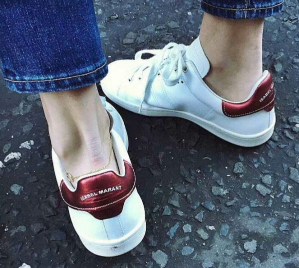 小白鞋品牌有哪些牌子 哪些牌子有小白鞋
