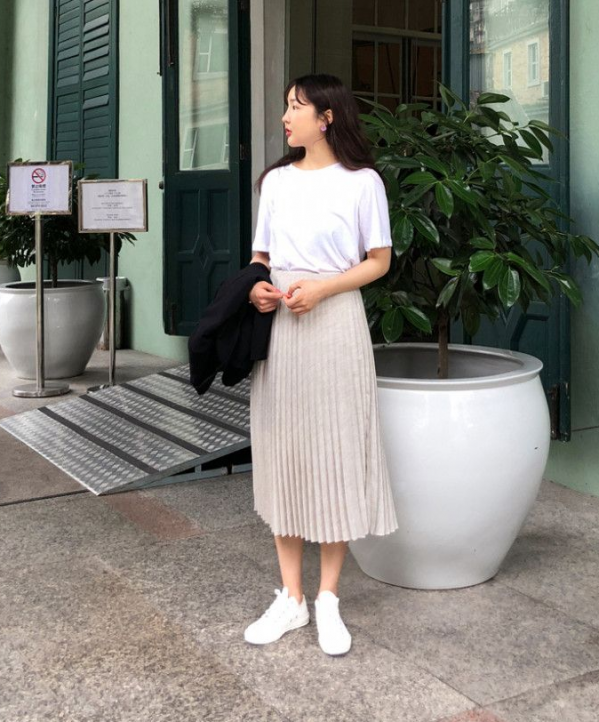 白色t恤显胖吗 胖人穿白色T恤好看吗
