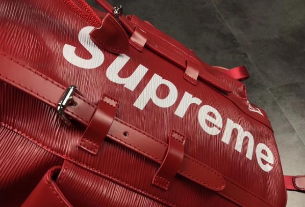 双肩包Supreme lv supreme双肩包