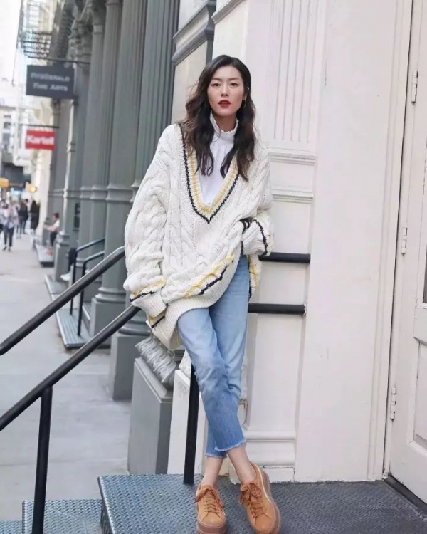 毛衣与衬衫的搭配图片 毛衣与衬衫这样搭配好看