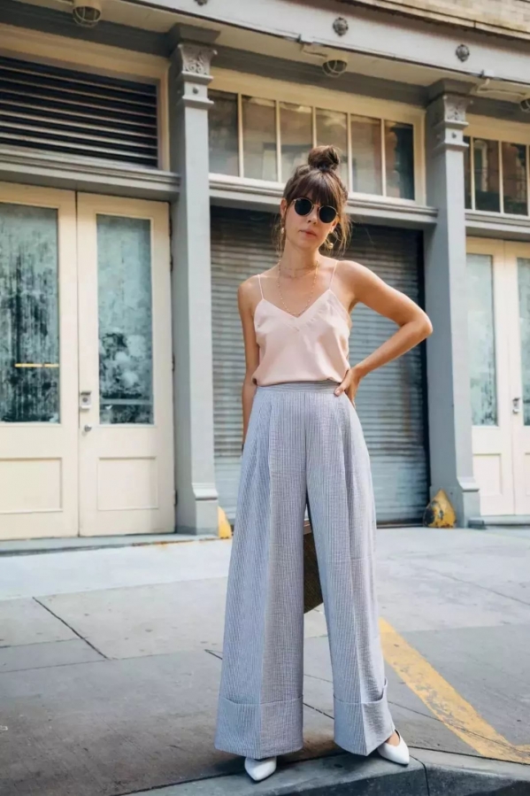 鞋子搭配衣服女生图片