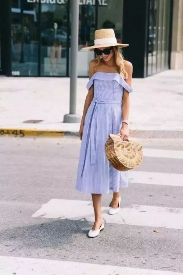 鞋子搭配衣服女生图片