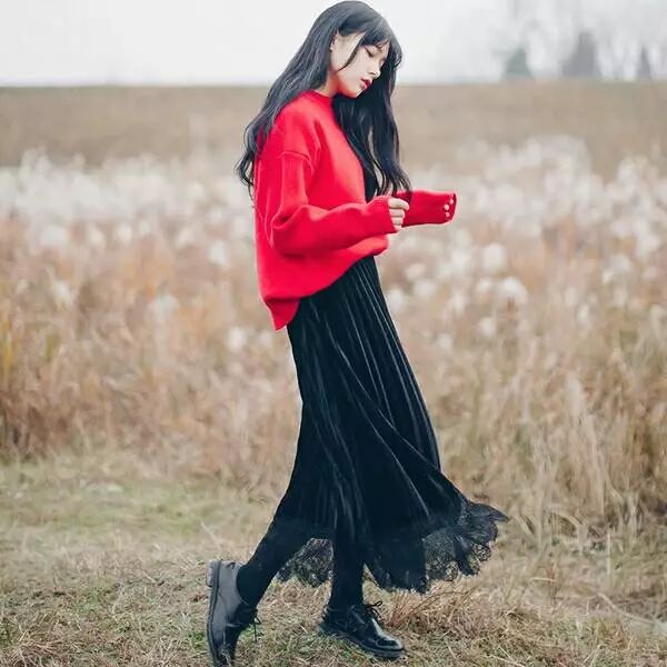 百褶裙怎样搭配最美