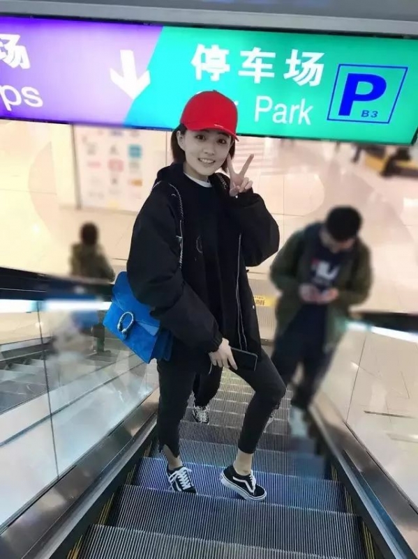 帆布鞋怎么搭配裤子好看