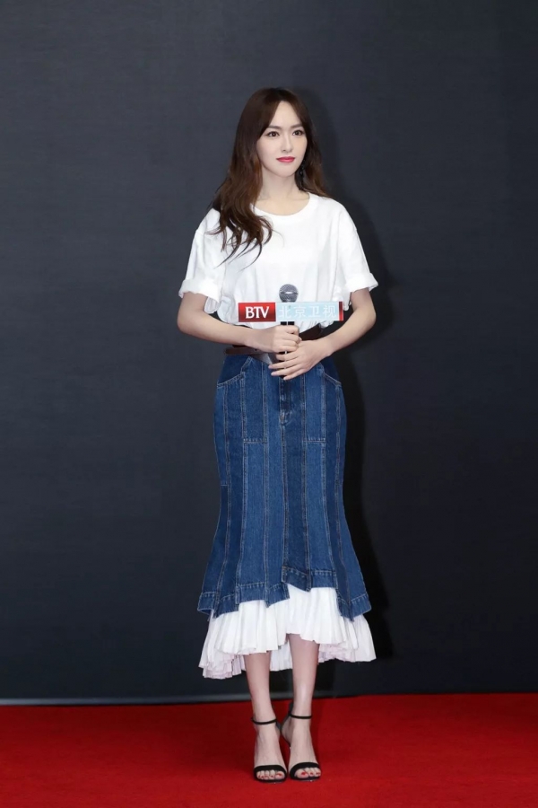 凉鞋搭配什么衣服