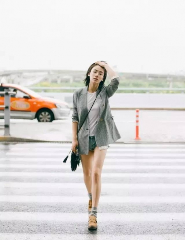 女小西装搭配