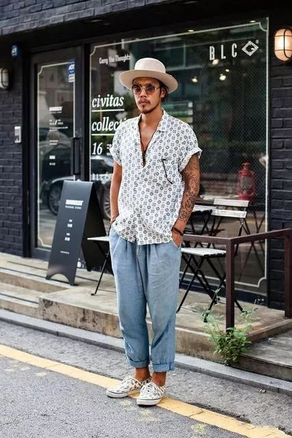 印花衬衫男 印花衬衫怎么搭配