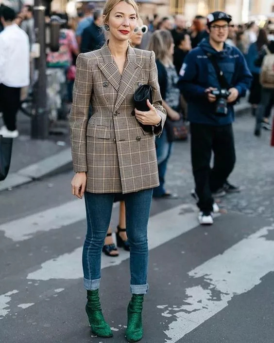 上班怎么穿衣搭配女 第一天上班怎么穿衣服