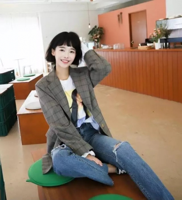 秋天女生西装搭配 国庆旅游穿什么