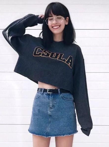 秋天卫衣和半裙怎么搭配 女生秋天怎么穿衣服好看