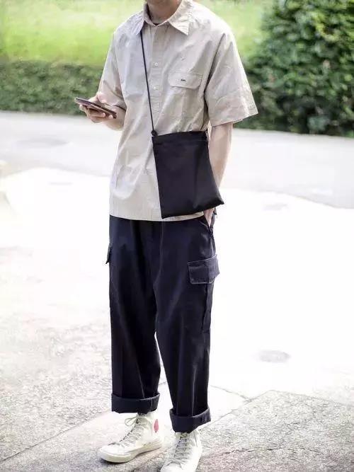 女生喜欢的男生穿衣打扮 男生穿衣搭配技巧