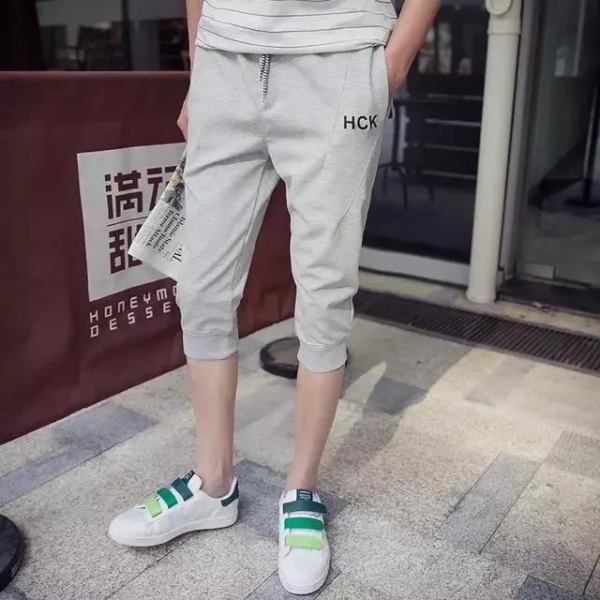 女生喜欢的男生穿衣打扮 男生穿衣搭配技巧