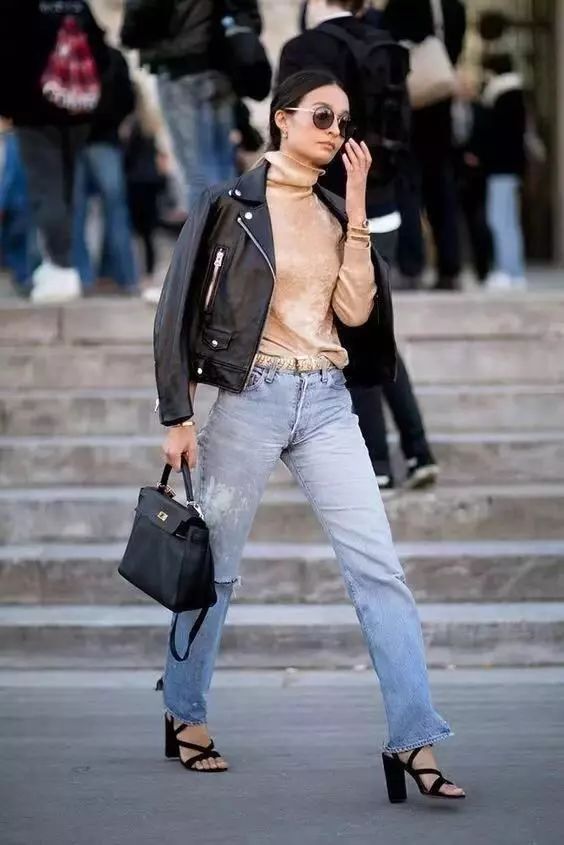 冬天女生皮衣怎么搭配好看 冬天女生穿什么衣服好看