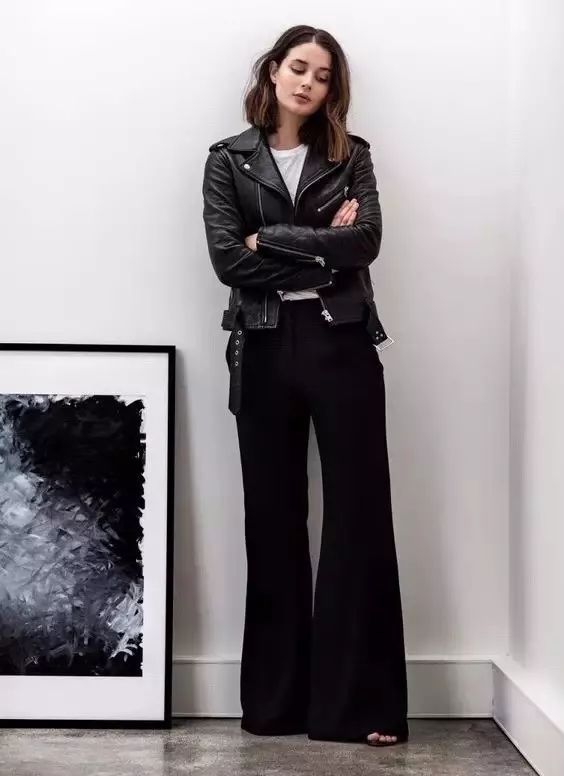 冬天女生皮衣怎么搭配好看 冬天女生穿什么衣服好看
