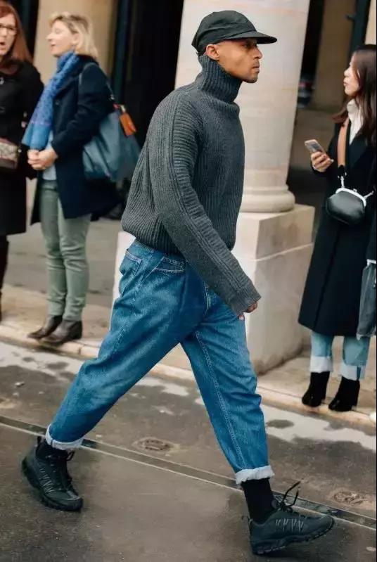 男士高领毛衣怎么搭配外套 男生冬天里面穿什么衣服今年冬天怎么穿衣时尚
