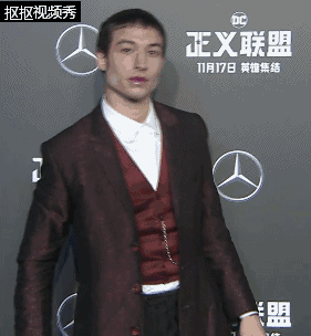 ezra miller 女装 ezra miller 壁花少年