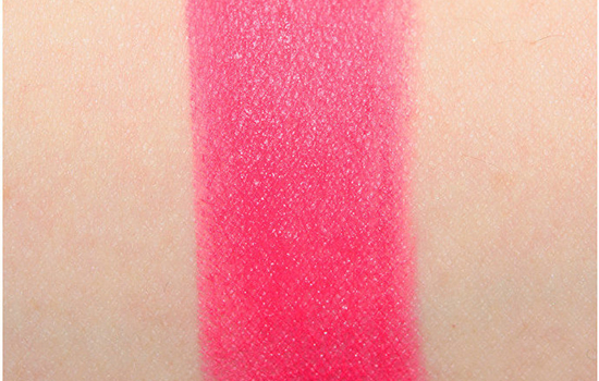 colourpop丝绒唇膏试色 卡拉泡泡口红试色