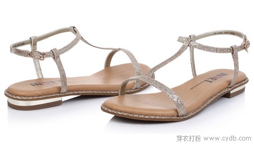 关于鞋子的七秒记忆