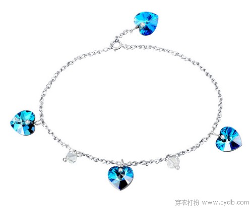 纤纤作细步，精妙世无双