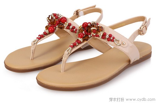 人字凉拖里的自由时光