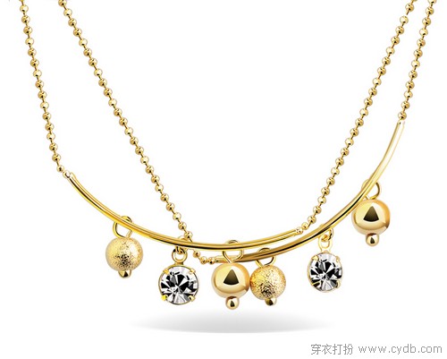 纤纤作细步，精妙世无双