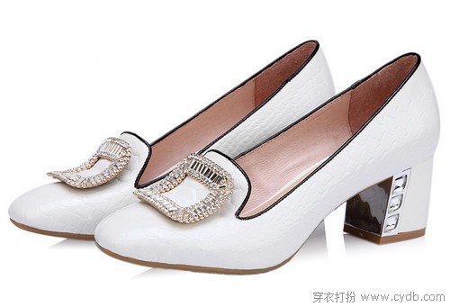人不如旧，鞋不如新
