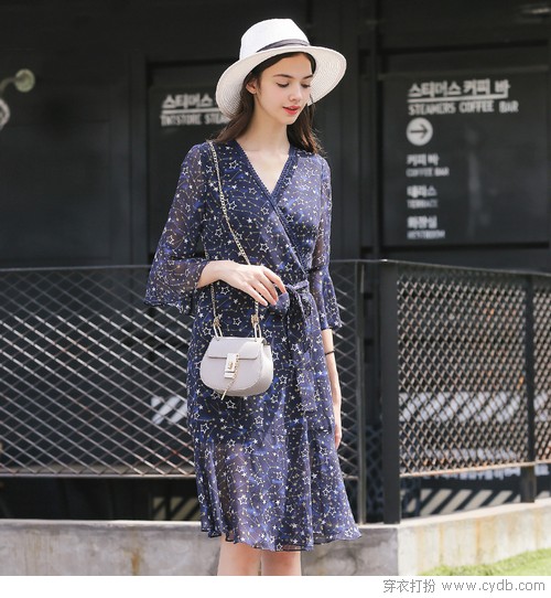 造型不出彩怎么办？喇叭袖的日常不drama