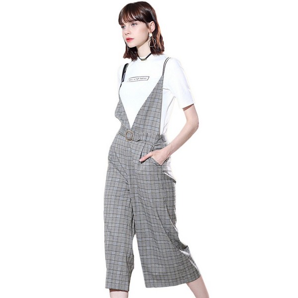 少女感报到，背带裤闯入逆龄时空