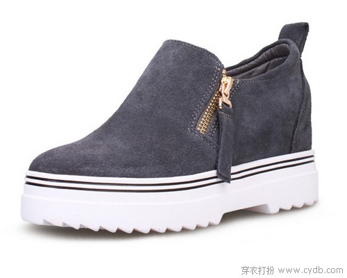 当你露脚踝的时候，你在穿什么鞋