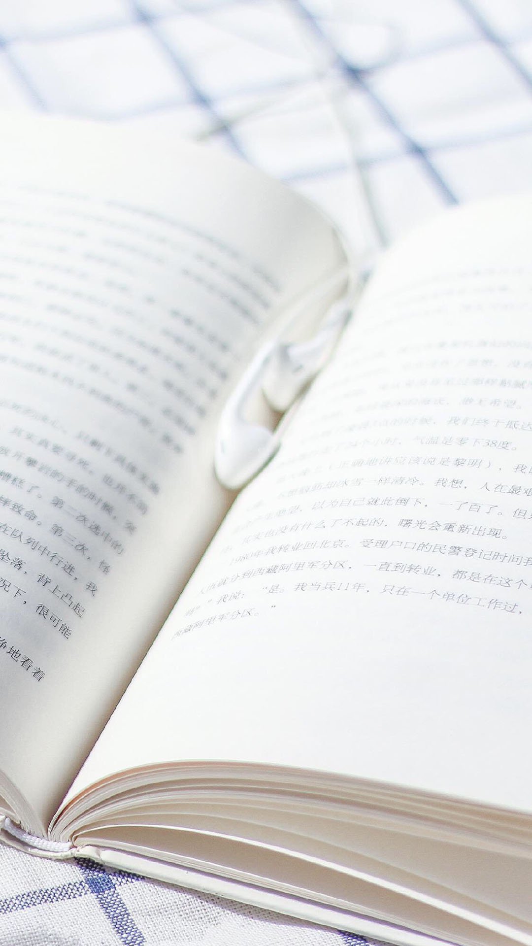 小清新纯白静物高清桌面壁纸