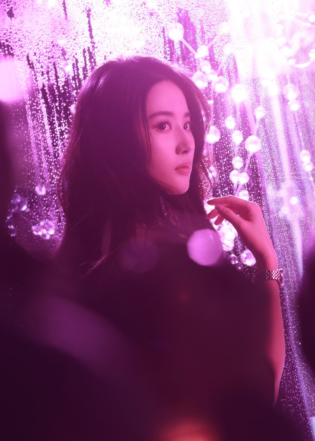 刘亦菲朦胧光影写真图片