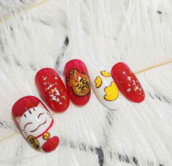 美甲招财猫图片