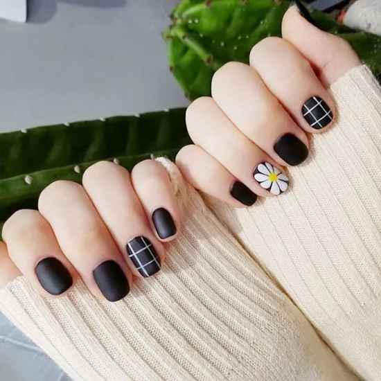 美甲花卉彩绘图片