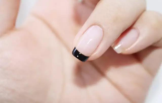 字母美甲教程 字母美甲怎么做