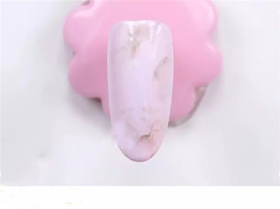 石纹美甲的做法 美甲石纹教程