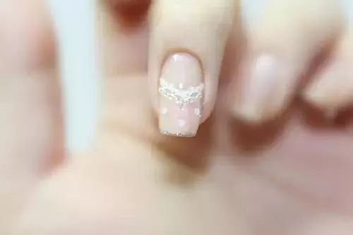 蕾丝美甲图片
