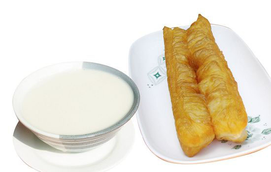 豆浆一天喝多少为宜 豆浆每天喝多少最好