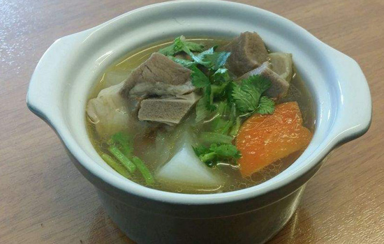 羊肉汤热量高吗 一碗羊肉汤的热量